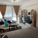 Апартаменты Ideal Center By The Park - Walk To Kapana Пловдив